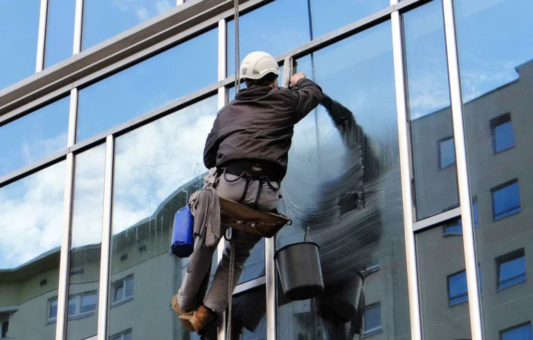 exterior window cleaning in Milton