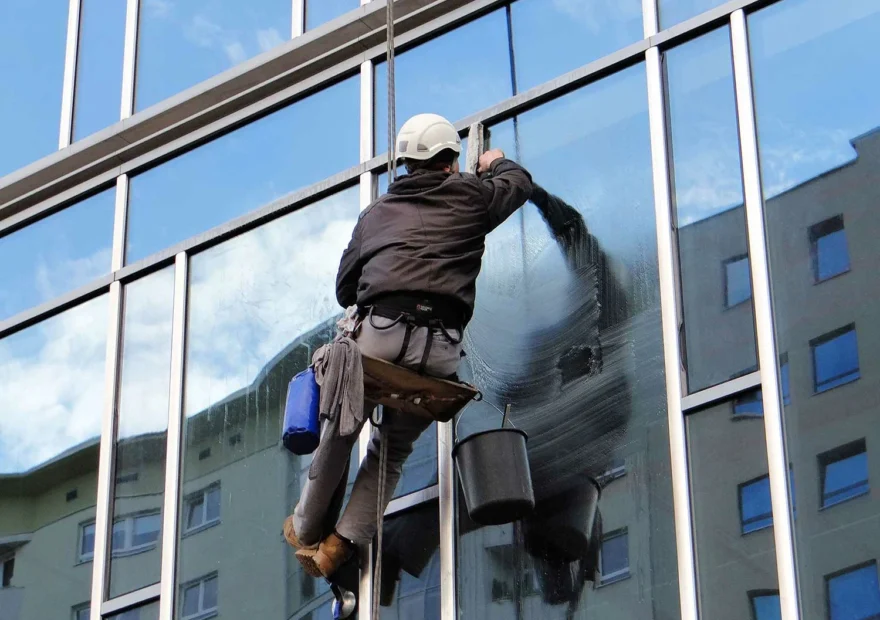 High-rise window cleaning in Toronto,
