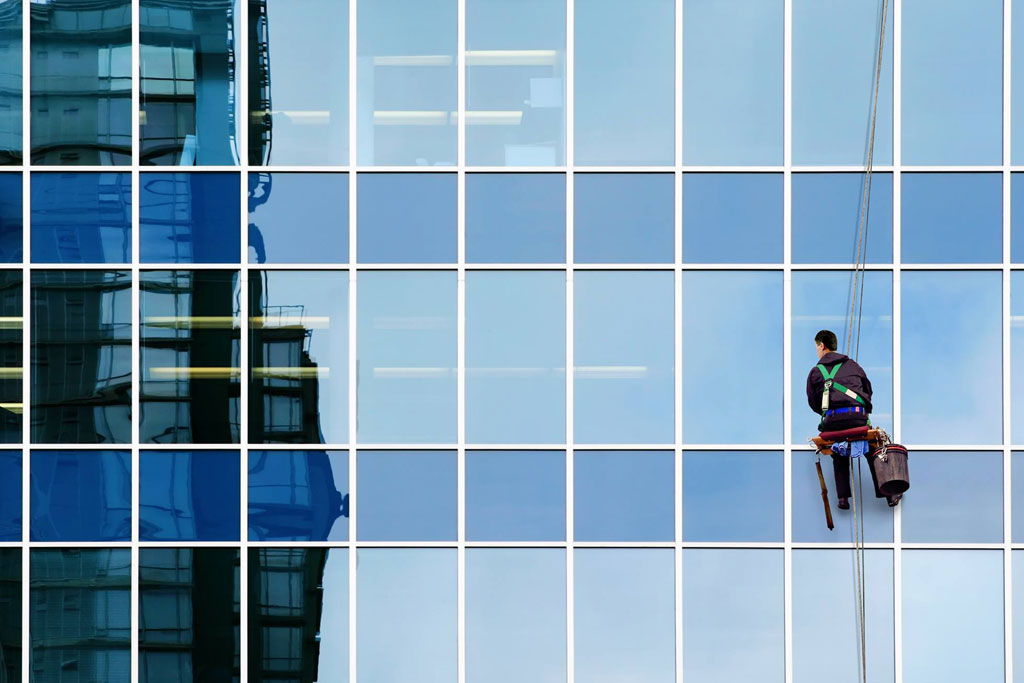 High-rise window-washing Toronto